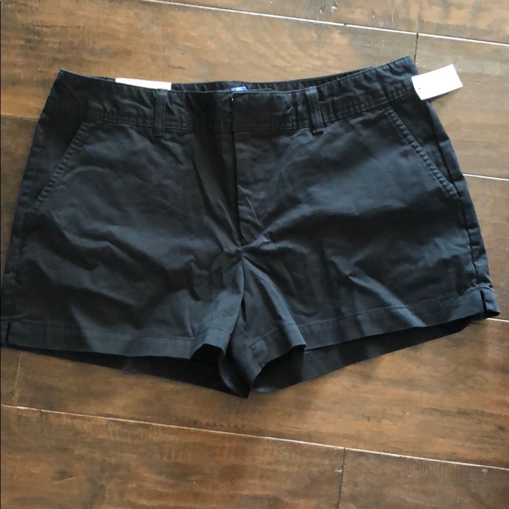 Black GAP shorts